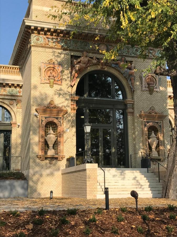 Heroes' Residence Budapest Bagian luar foto